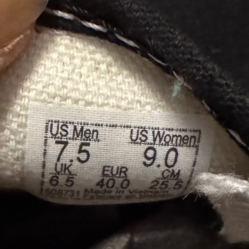 Vans Black Slip-On Sneakers - Picture 5 of 5